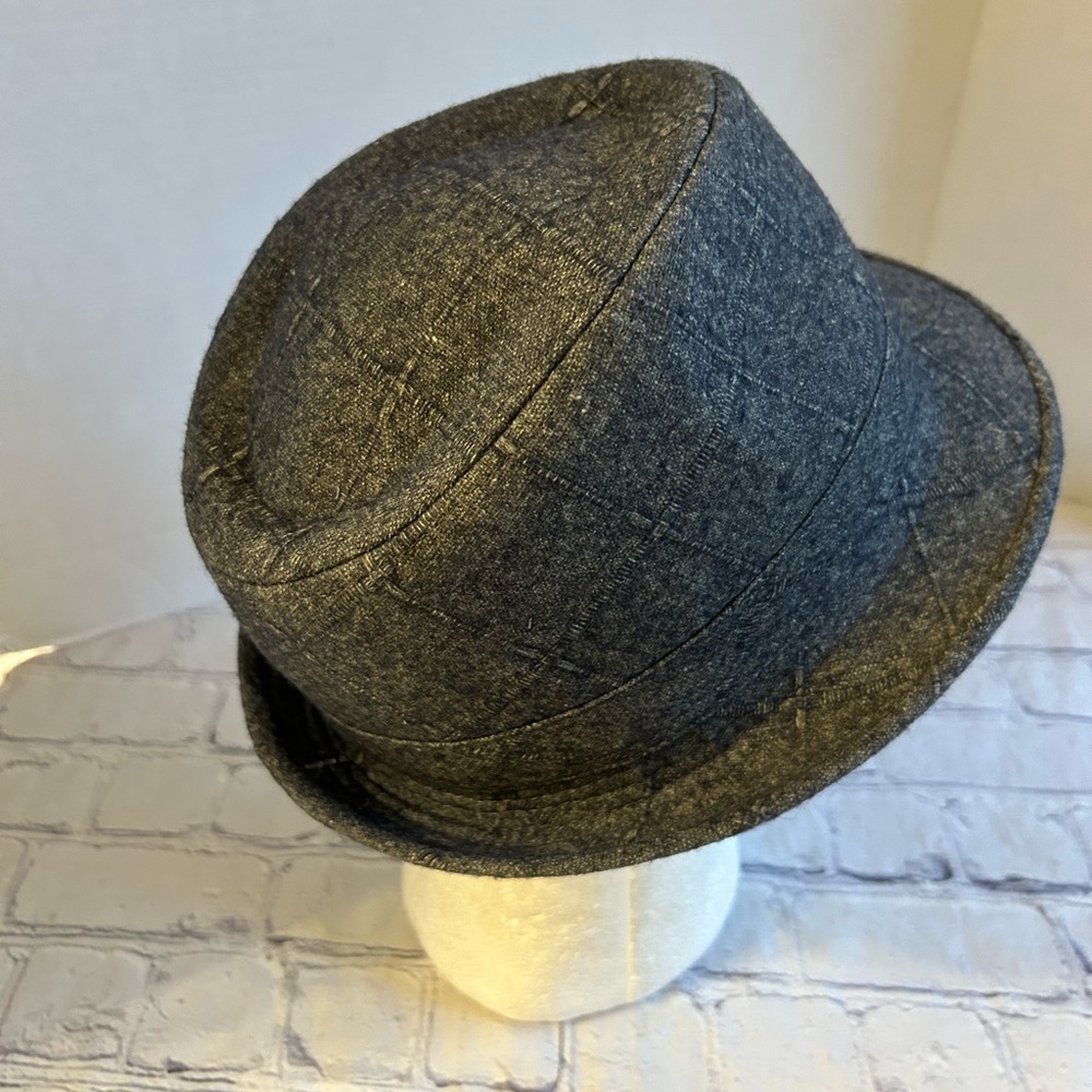 D&Y TWEED LIKE PLAID PATTERN DARK GRAY UNISEX STYLE HAT WOOL & POLYESTER BLEND